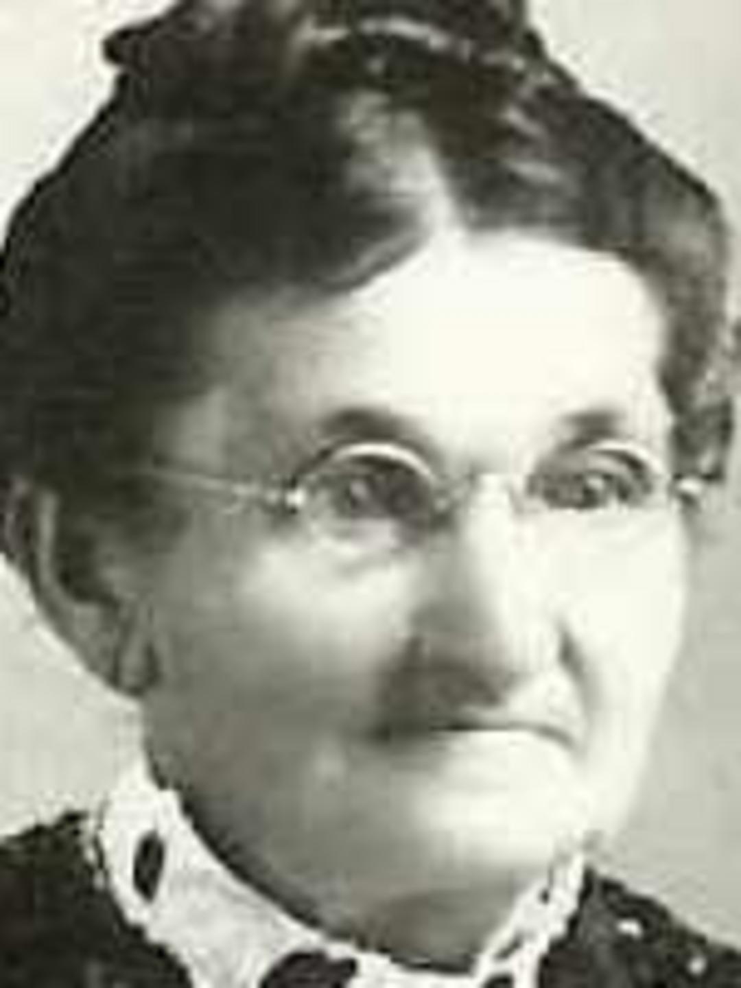 Ida Caroline Poulsen Larsen (1840 - 1921) Profile